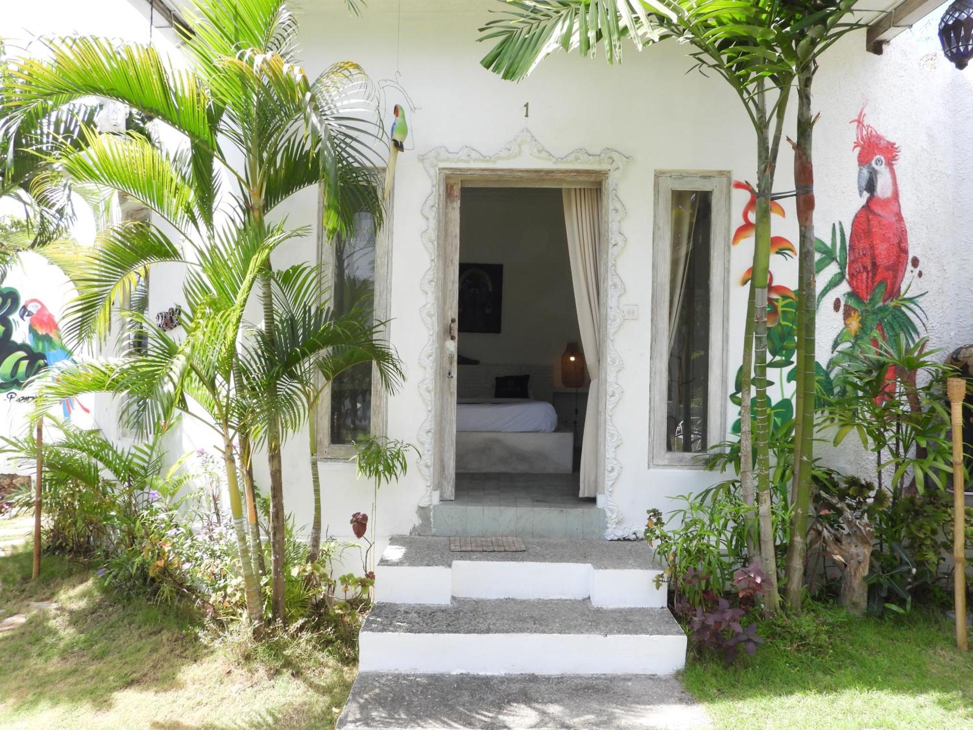 Surga Homestay Джимбаран Екстер'єр фото